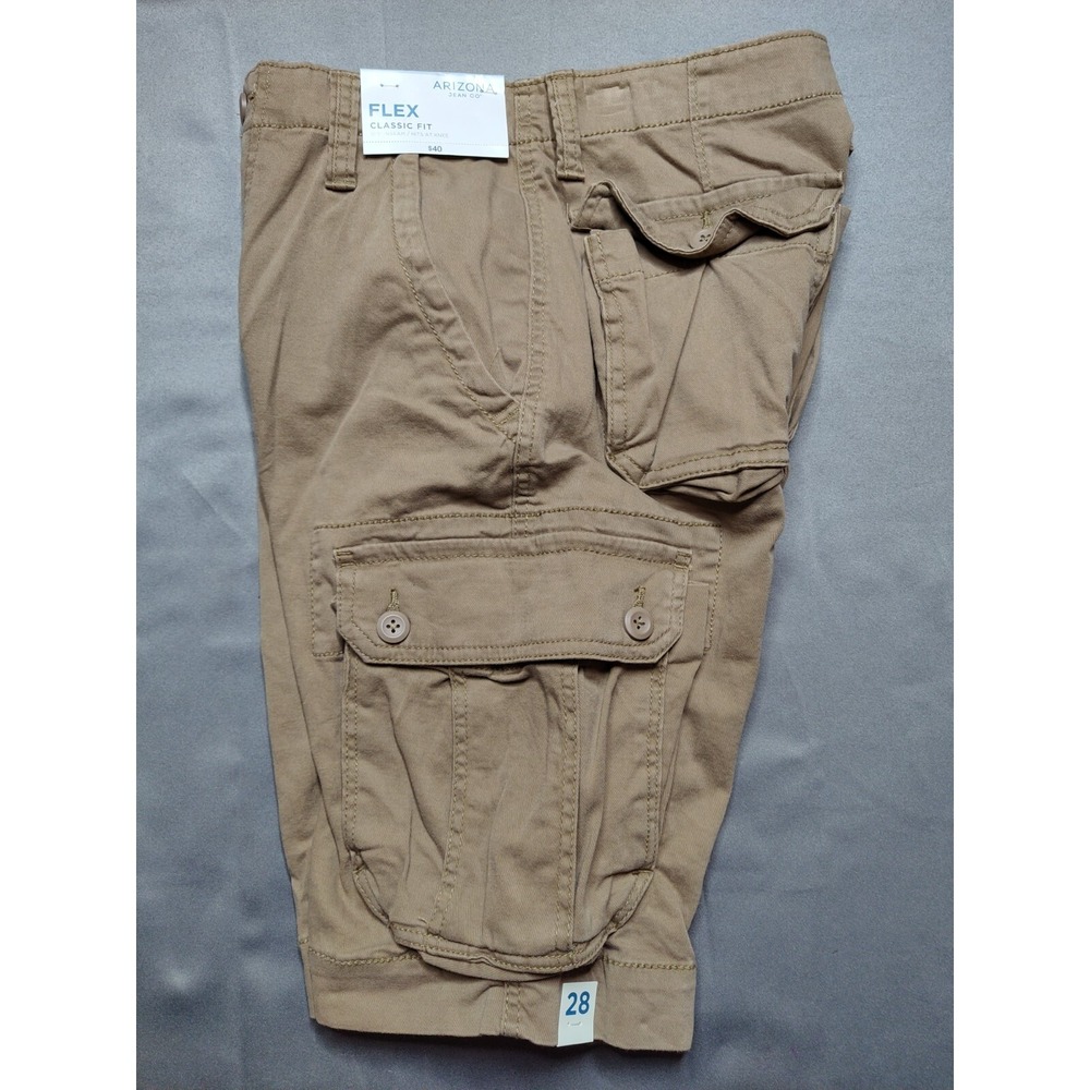 Arizona Jeans Mens 28 Classic Fit Otter Brown Flex 10" Cargo Shorts NEW - Picture 2 of 10